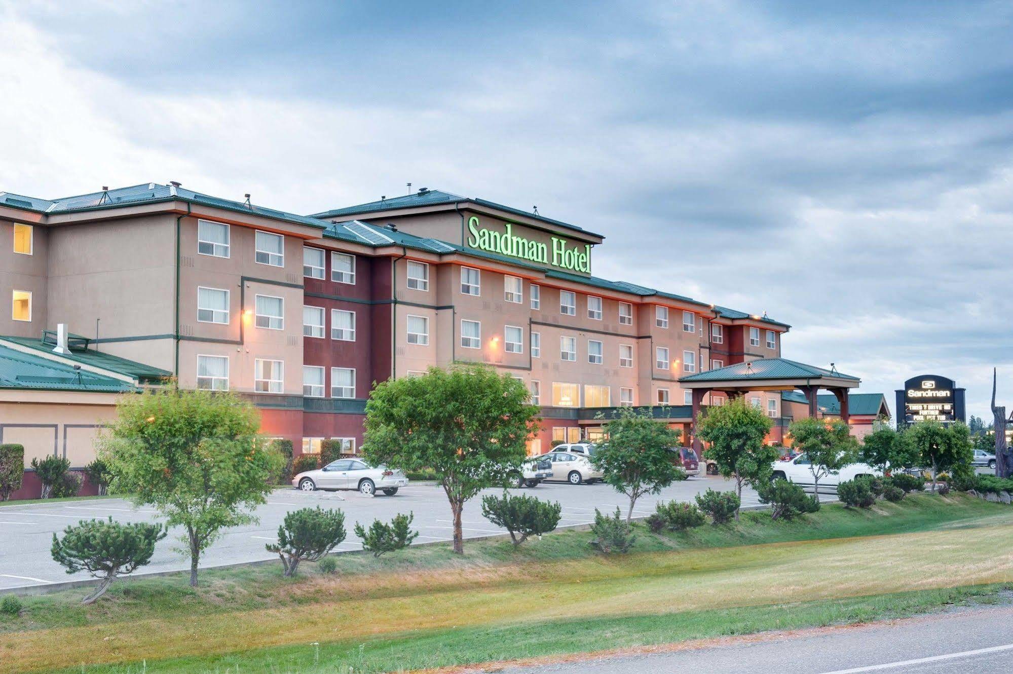 Sandman Hotel Quesnel Kültér fotó